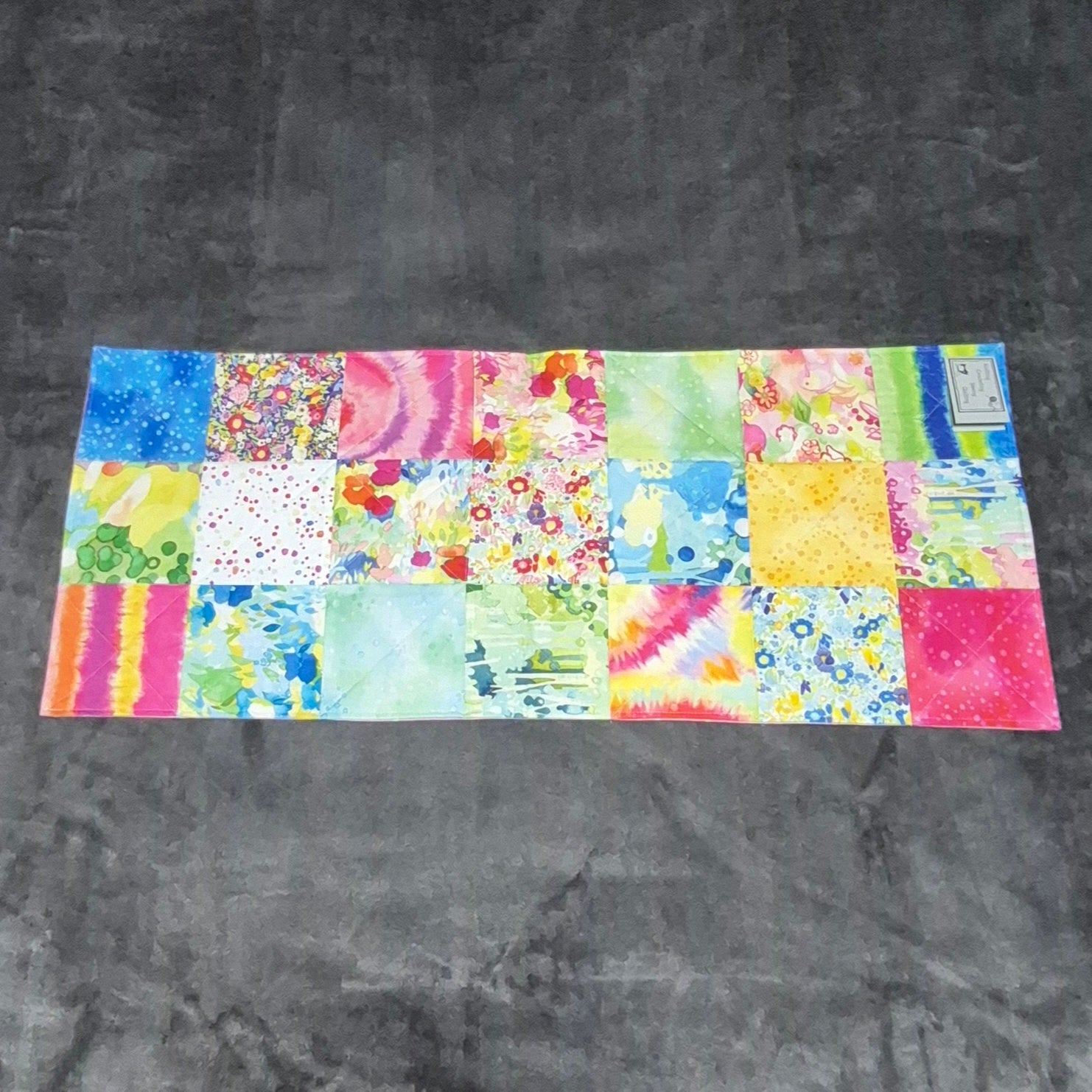 Table Runners & Toppers