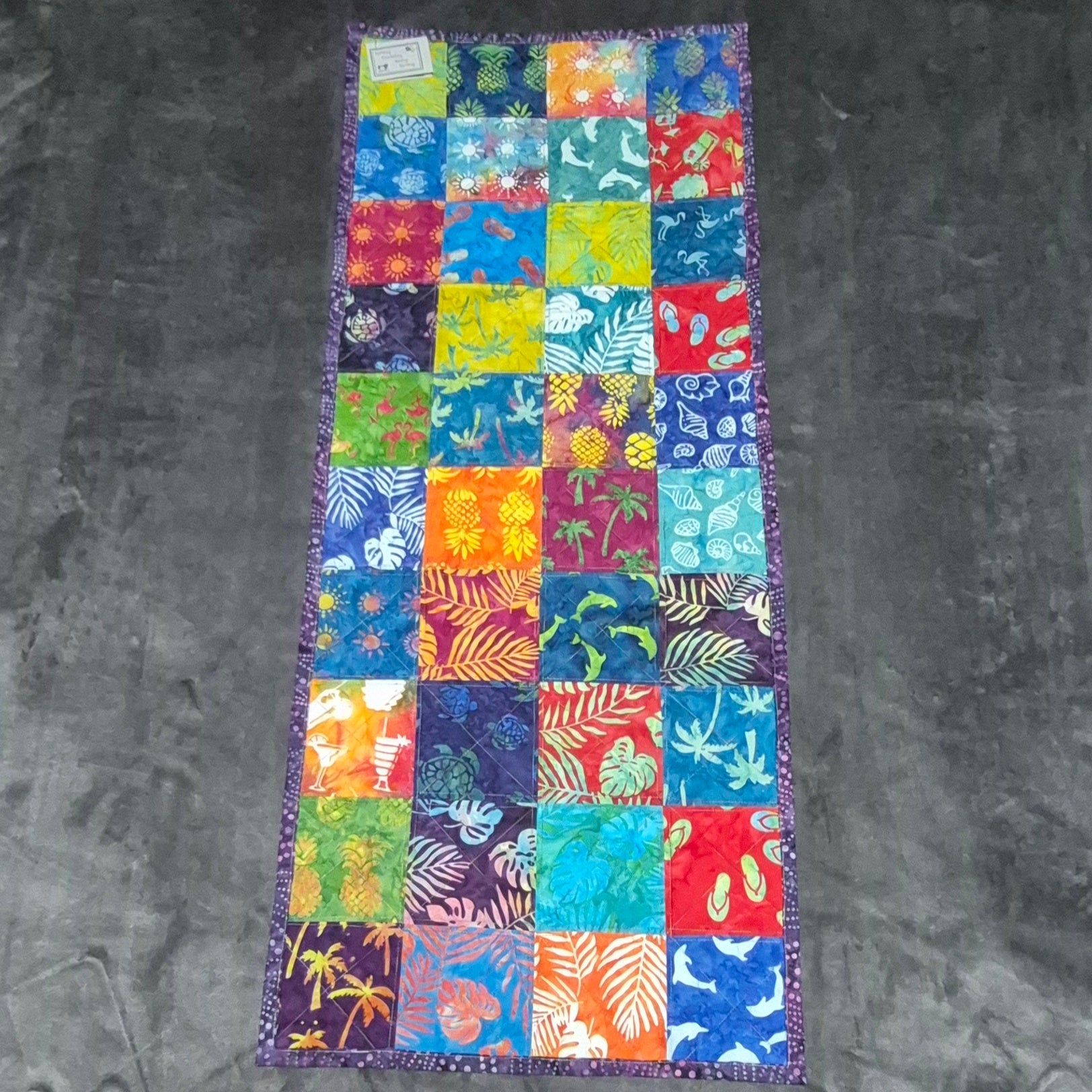 Table Runners & Toppers