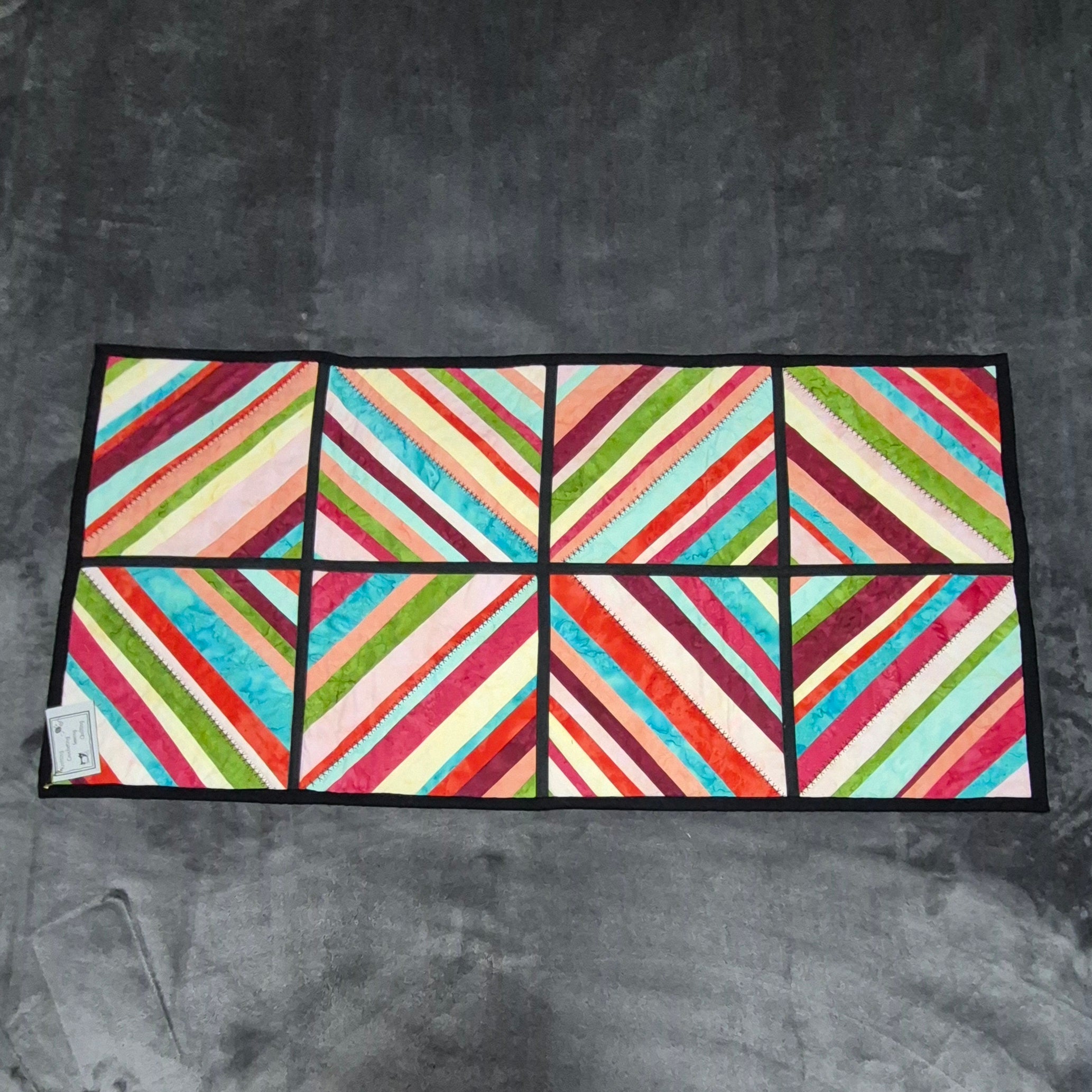 Table Runners & Toppers