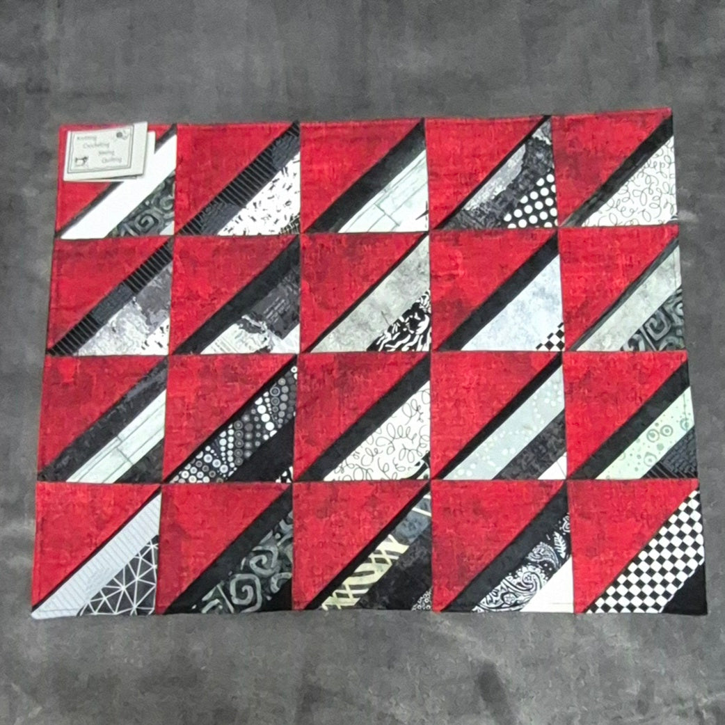 Table Runners & Toppers